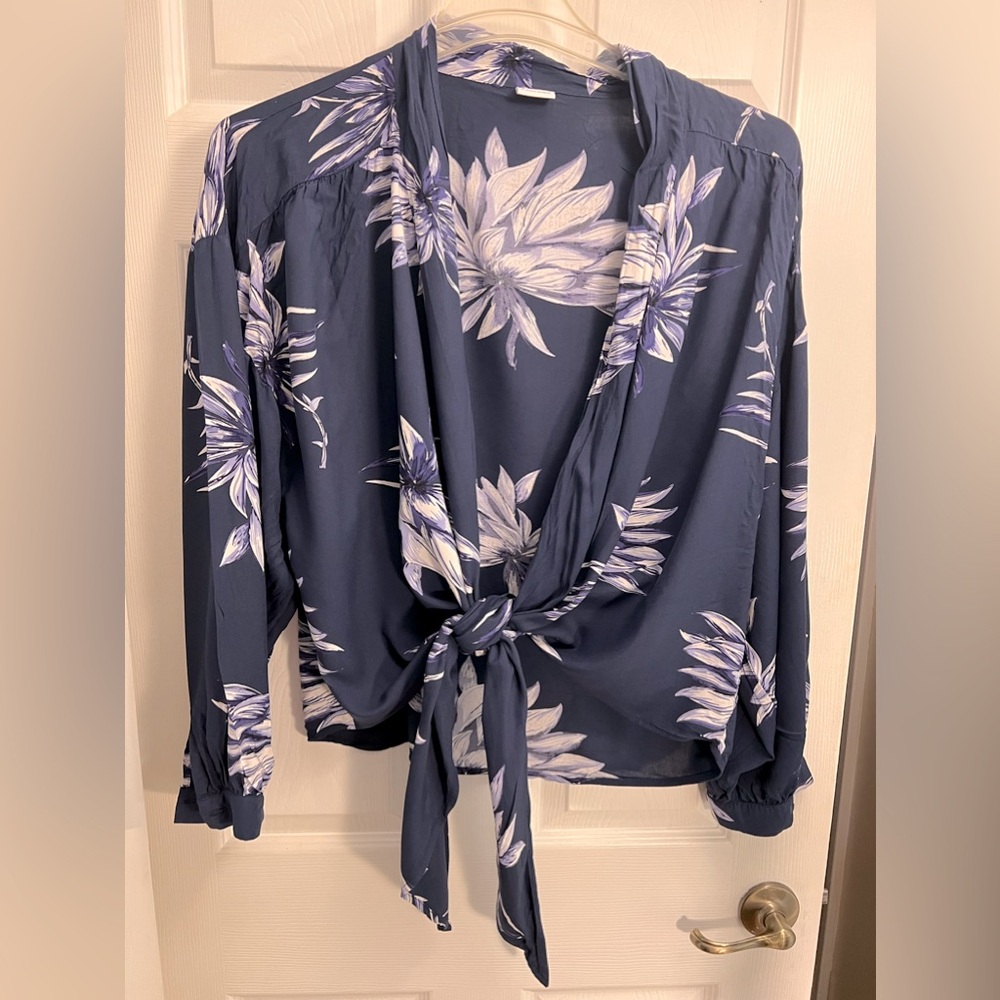Tropical Tie Front Summer Top EUC